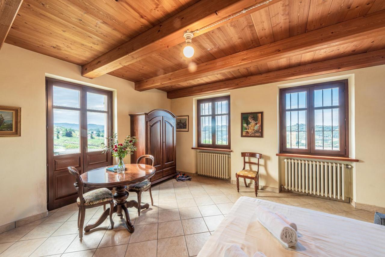 Villa Bricco Paglieri, Entire Villa アルバ エクステリア 写真