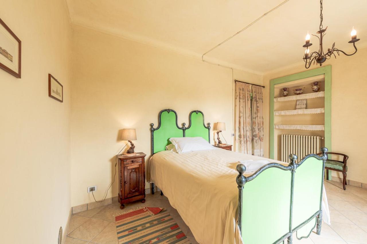 Villa Bricco Paglieri, Entire Villa アルバ エクステリア 写真