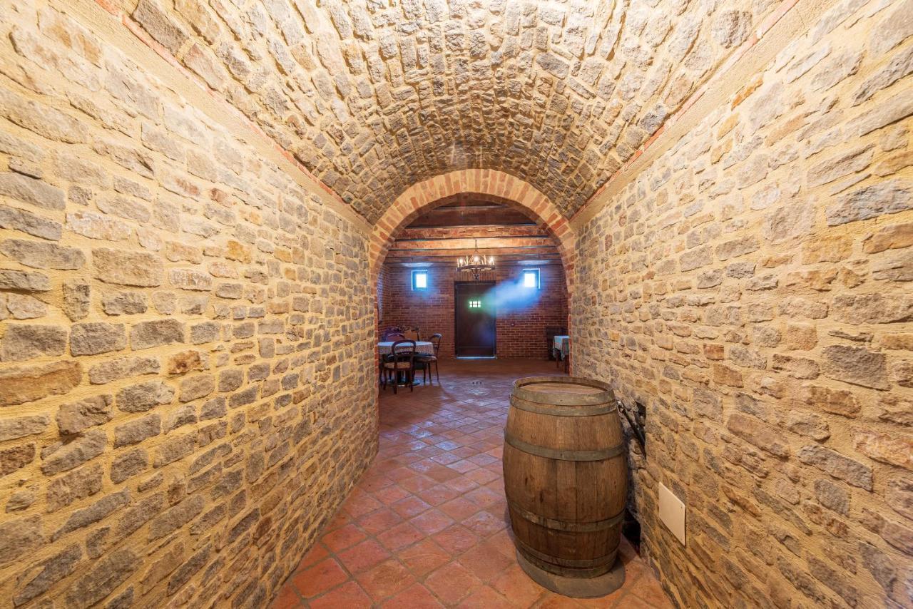 Villa Bricco Paglieri, Entire Villa アルバ エクステリア 写真